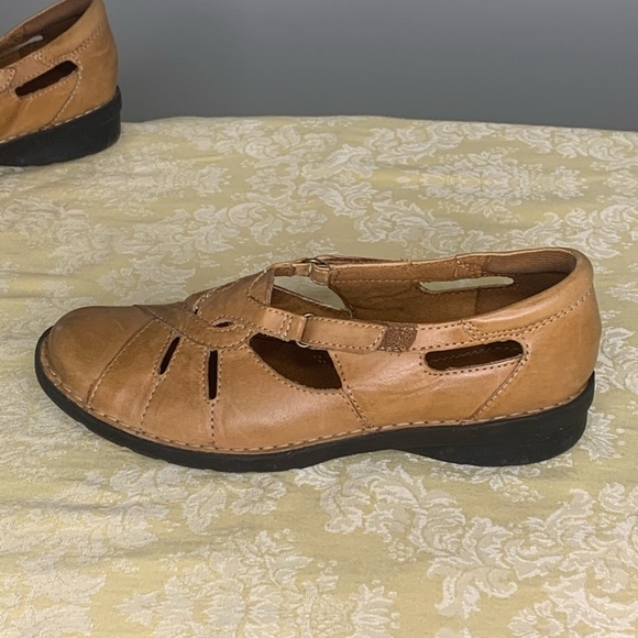 Clark’s Bendables Loafer 39337 Hook Loop Tan - Picture 15 of 16